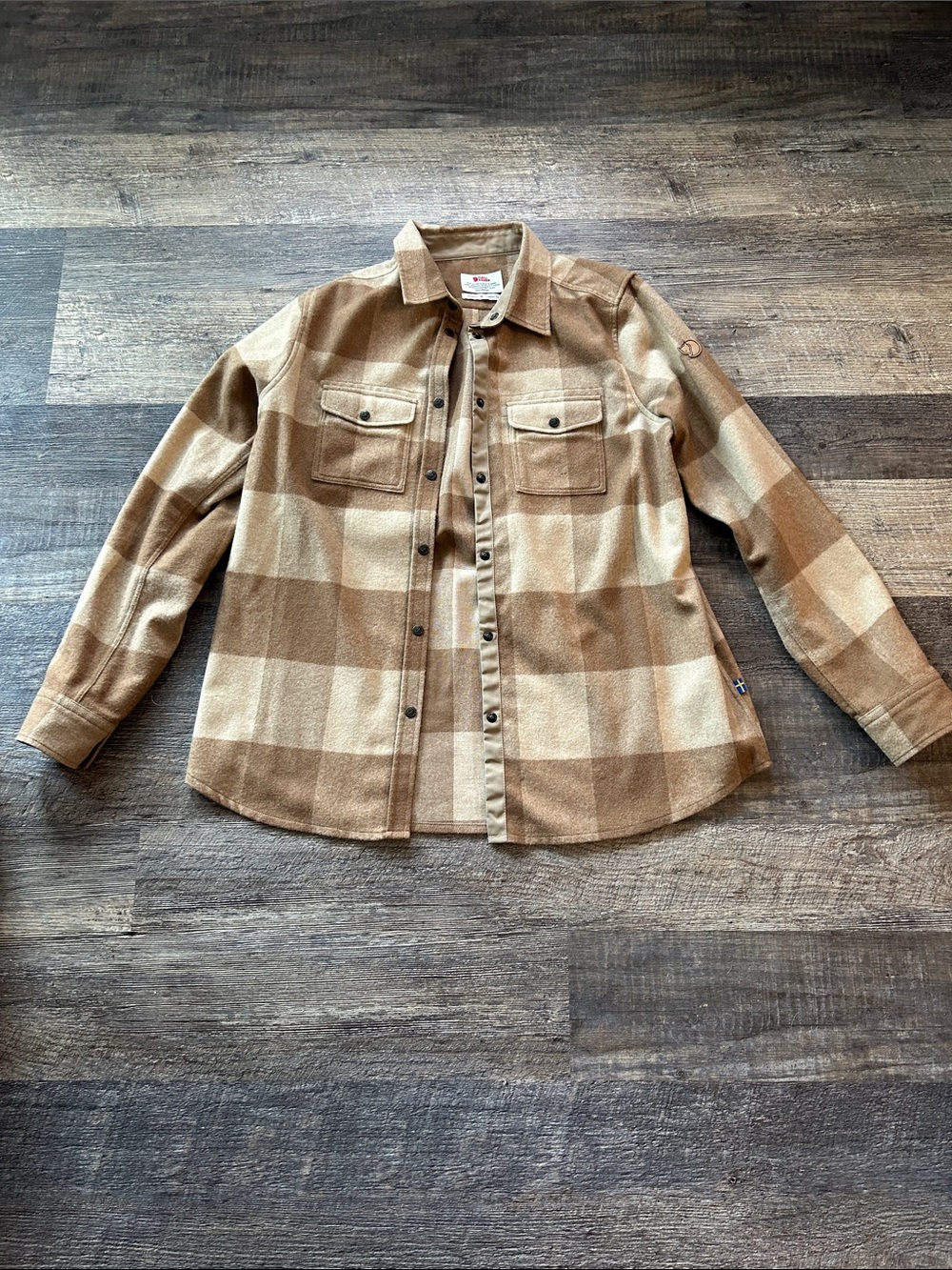 Fjallraven Brown and Cream Plaid Button-Down Shirt Jacket - Picture 2 of 5
